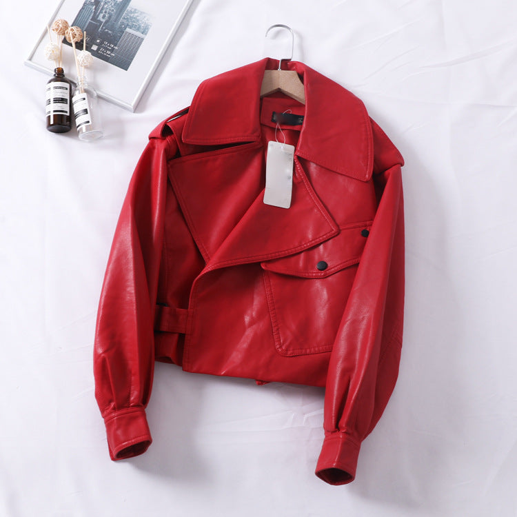 Cazadora cropped efecto piel LOU