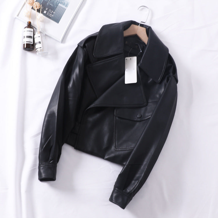 Cazadora cropped efecto piel LOU