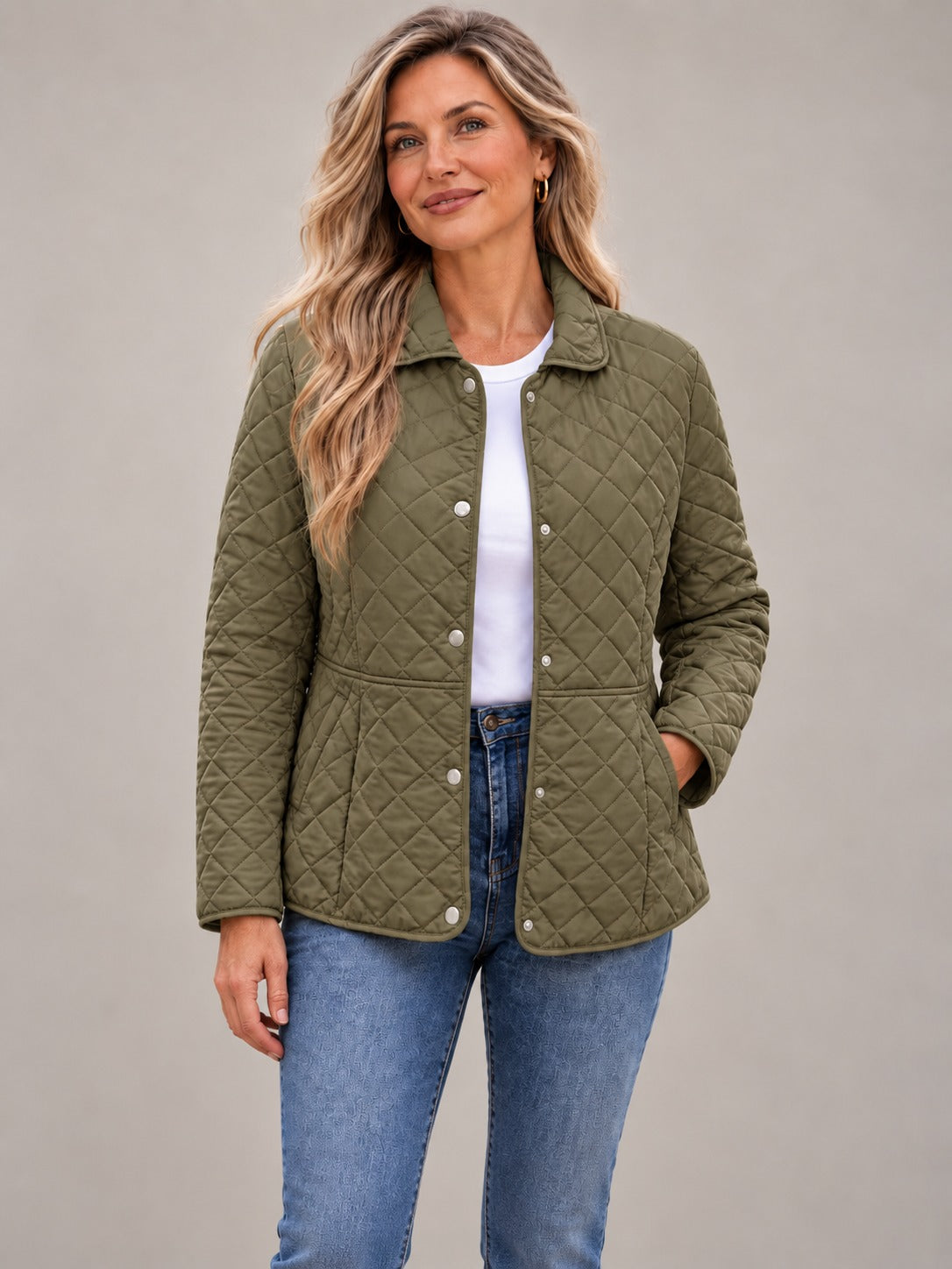 Chaqueta acolchada Carmen en color verde militar