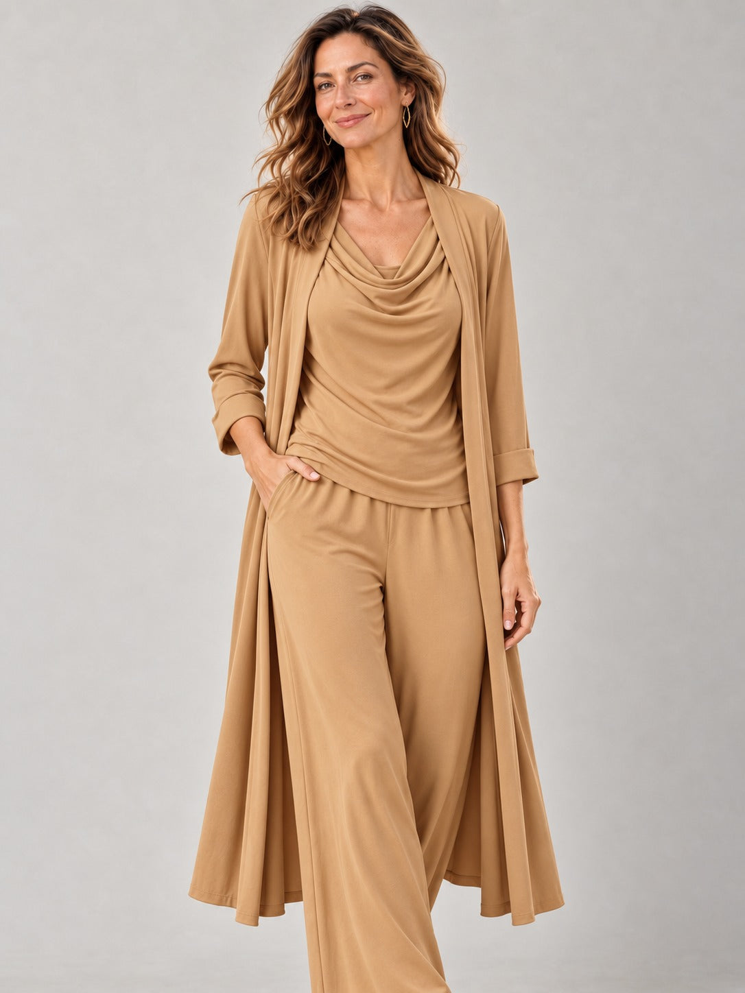 Conjunto Inés de tres piezas en color camel